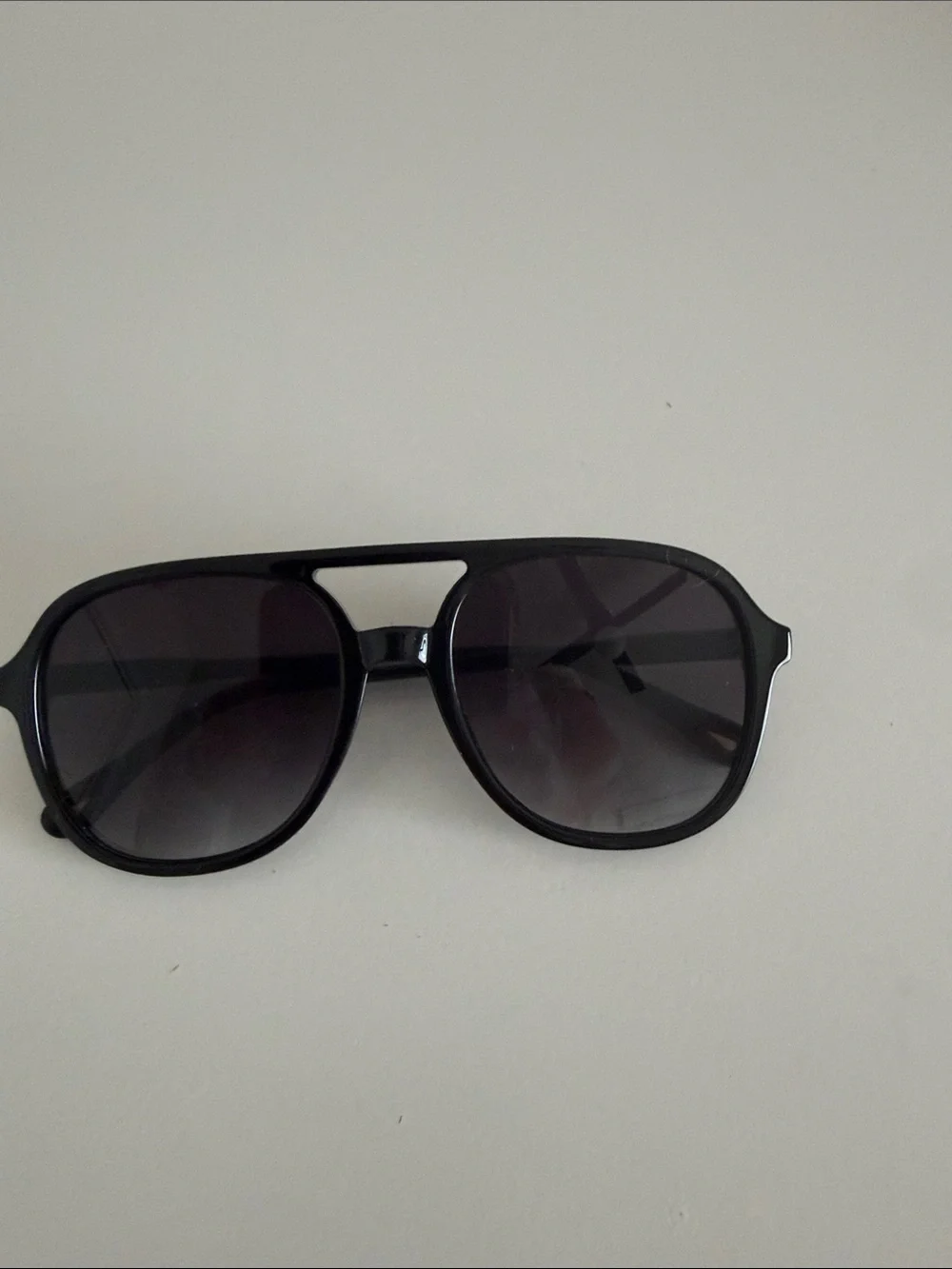 Amazon Black Aviator-Style Women's Sunglasses